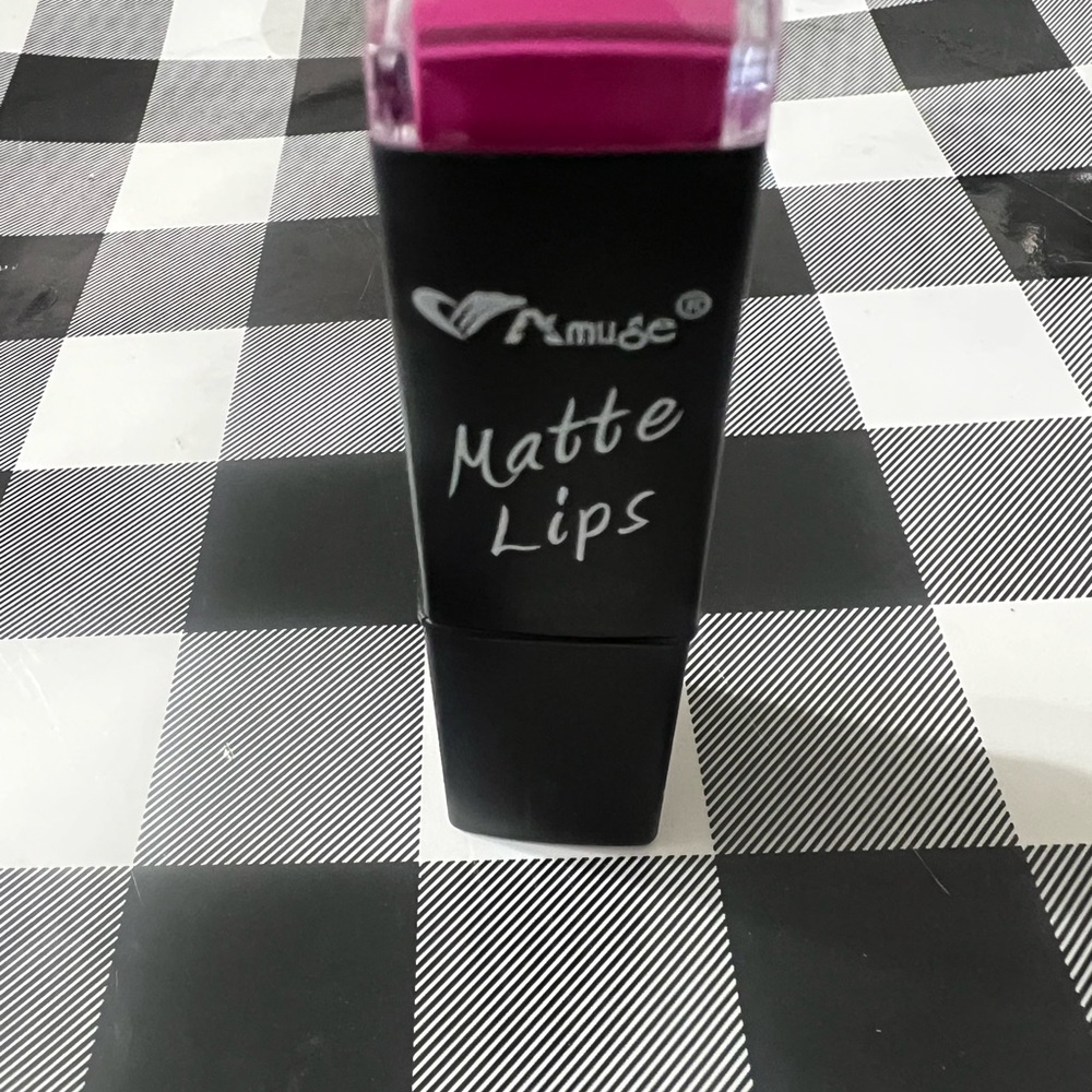 Amuse Matte Lips LIP 7272N-8 Lipstick 0.12oz/3.5g NEW - Picture 1 of 3
